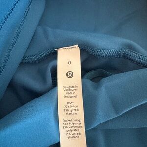 Worn twice crop legging’s Lululemon 23’’